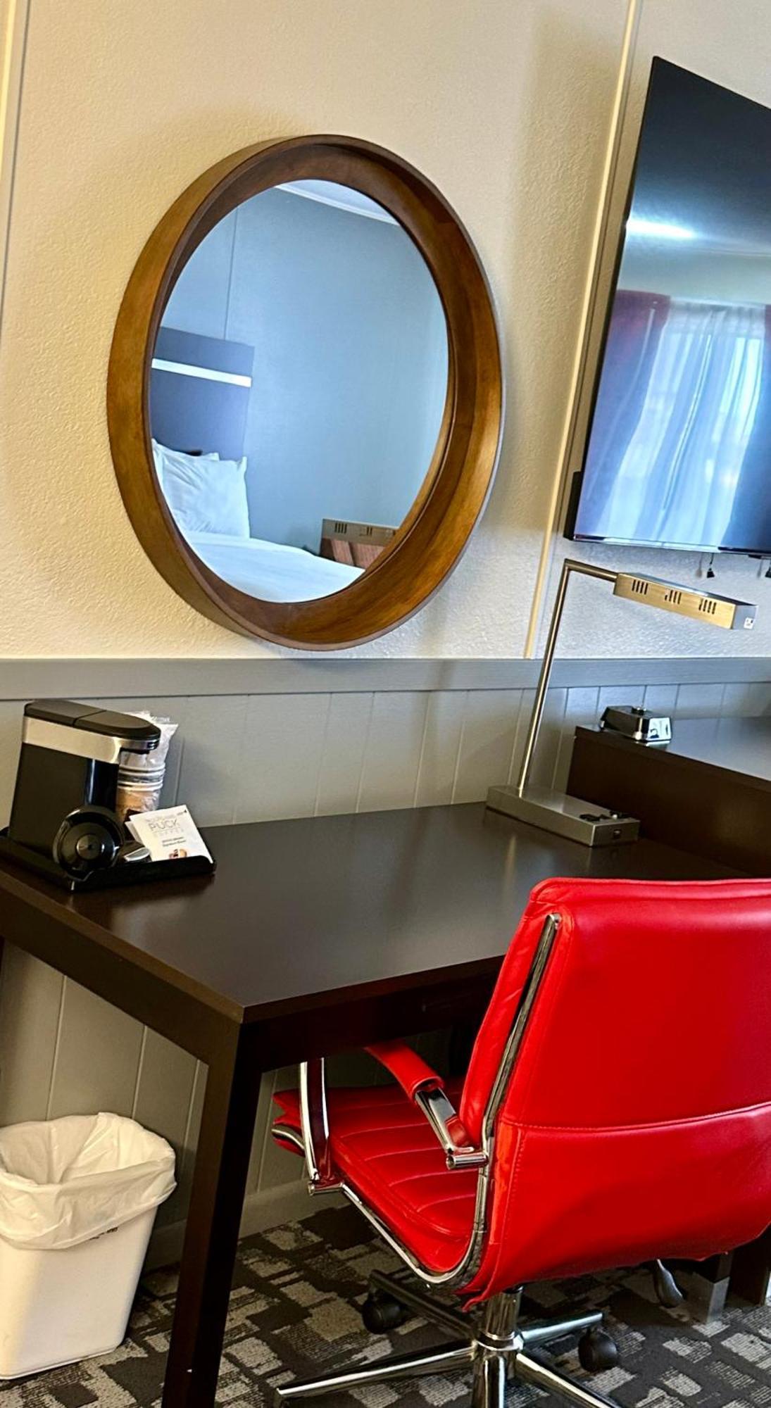Americas Best Value Inn Wall Zewnętrze zdjęcie